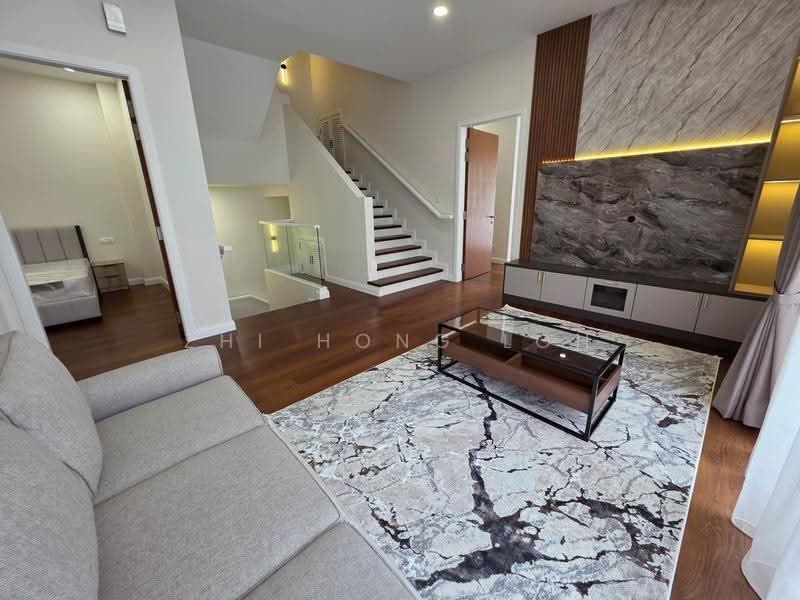 3-storey Terraced House for Rent in Mont Kiara (Kuala Lumpur) - Zhi Hong Loh - Living Room - PropertyGuru.com.my