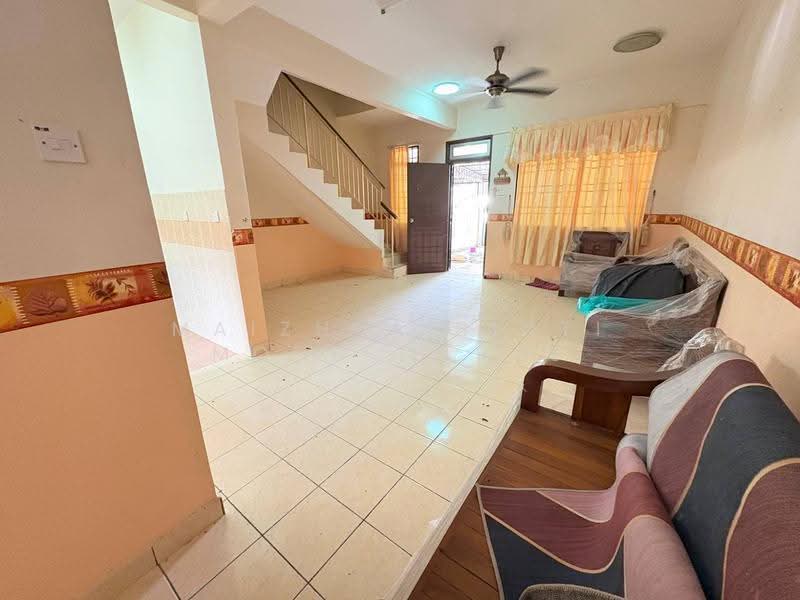 2-storey Terraced House for Sale in Bandar Tasik Kesuma (Beranang) - Maizura binti Mohd Darus - PropertyGuru.com.my