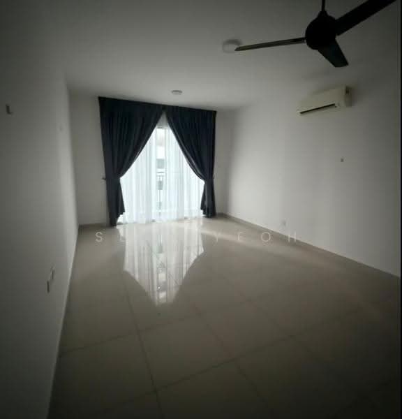 Apartment for Sale at Aliff Avenue (Dwi Alif) - Sean Yeoh - Living Room - PropertyGuru.com.my