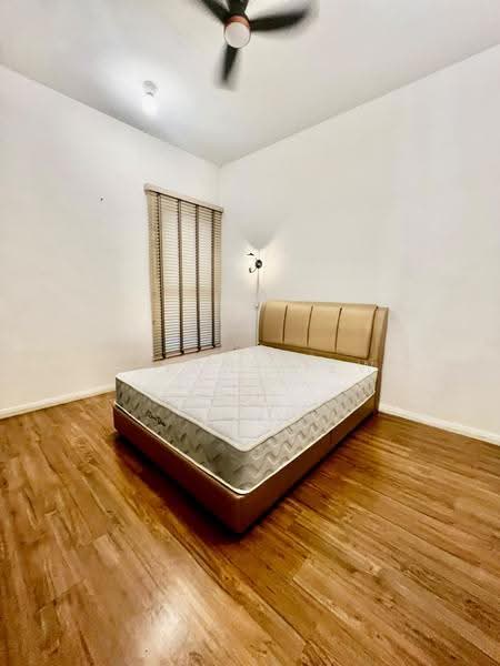 Kondominium untuk Disewa di The WaterEdge (Pinggiran Air) - Ziyan Liew - Bedroom - PropertyGuru.com.my