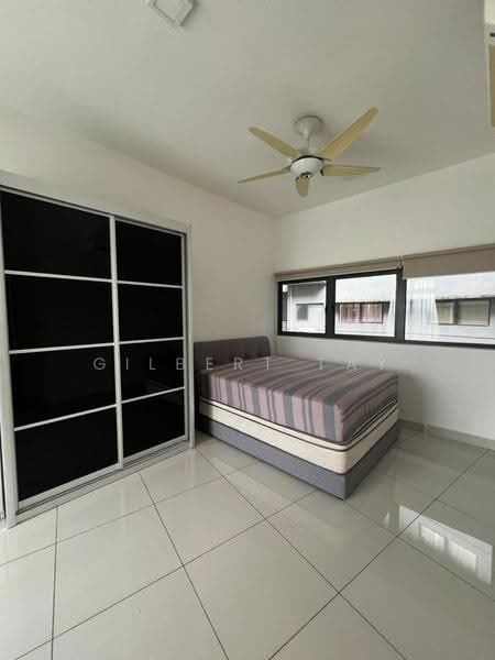 Kondominium untuk Dijual di Mirage By The Lake - Gilbert Tay - Bedroom - PropertyGuru.com.my