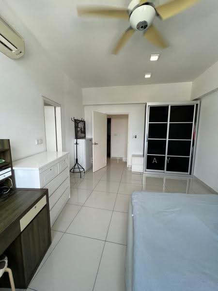 Kondominium untuk Dijual di Mirage By The Lake - Gilbert Tay - Bedroom - PropertyGuru.com.my