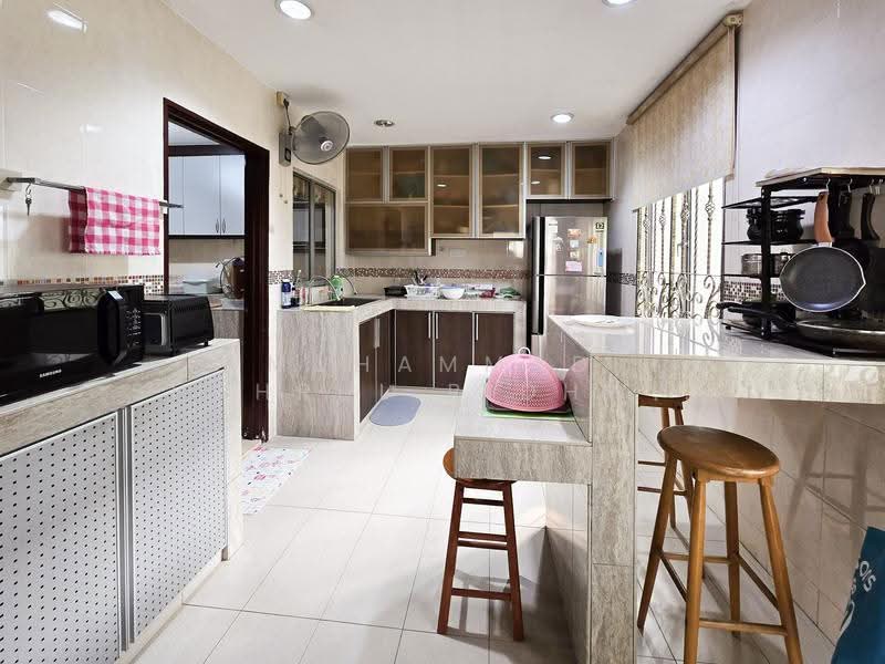 Semi-Detached House for Sale in Taman Setia 2 (Balakong) - Muhammad Shahrul Ridhwan Mehamad Nasir - Kitchen - PropertyGuru.com.my