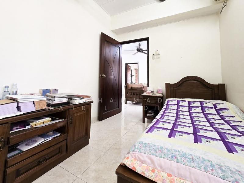 Semi-Detached House for Sale in Taman Setia 2 (Balakong) - Muhammad Shahrul Ridhwan Mehamad Nasir - Bedroom - PropertyGuru.com.my