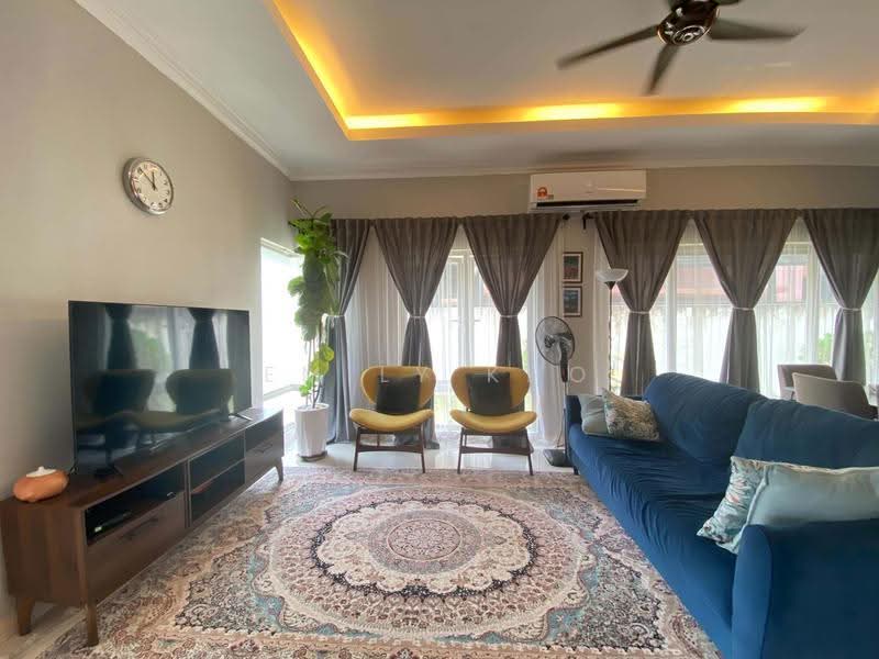 Rumah Kluster untuk Dijual di Sunway Alam Suria (Shah Alam) - Emily Kho - Living Room - PropertyGuru.com.my