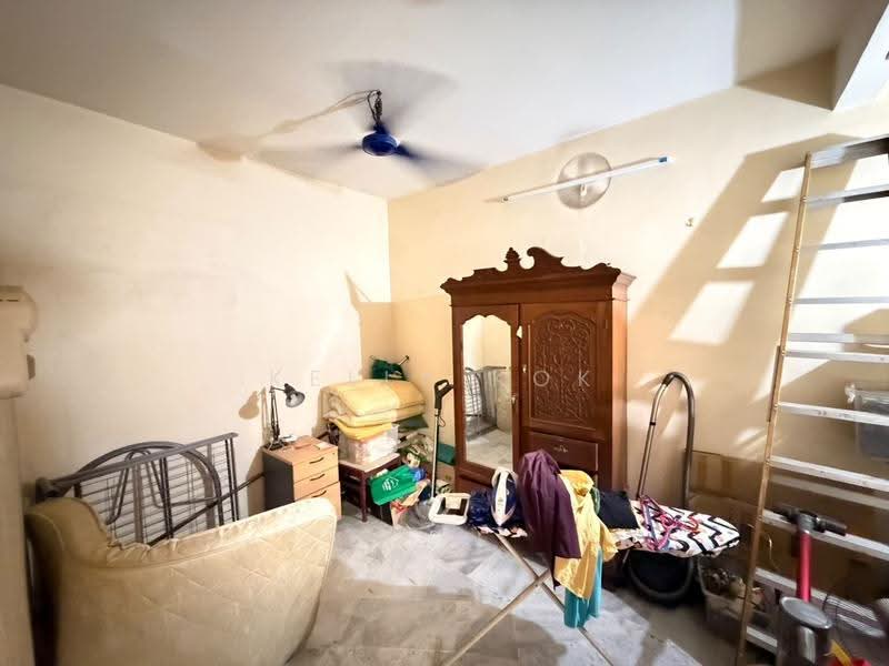 Semi-Detached House for Sale in Bandar Country Homes (Rawang) - Kelly Kok - PropertyGuru.com.my