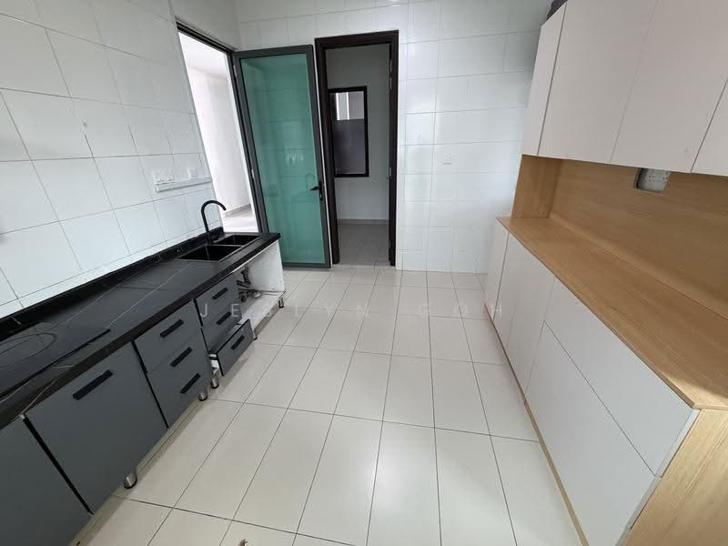 Rumah Berkembar untuk Dijual di Setia Eco Glades (Cyberjaya) - Jeslyn Goh - Kitchen - PropertyGuru.com.my
