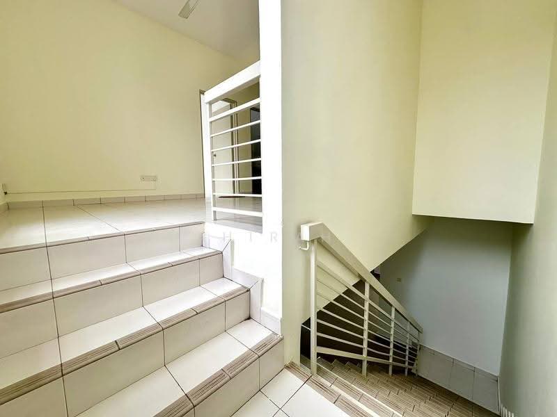 Rumah Teres 2-Tingkat untuk Dijual di Taman Saga Emas (Kajang) - Mahirah . - Interior - PropertyGuru.com.my