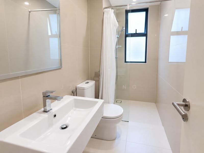 Kediaman Servis untuk Disewa di South View - JACK YING - Bathroom - PropertyGuru.com.my