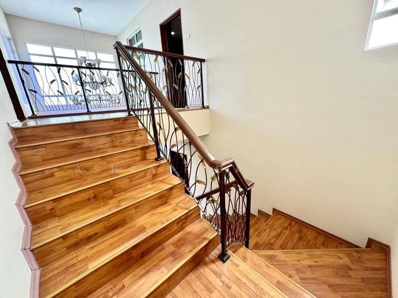 Rumah Banglo untuk Dijual di Bandar Putra Permai (Seri Kembangan) - Ashraff Daniel - Interior - PropertyGuru.com.my