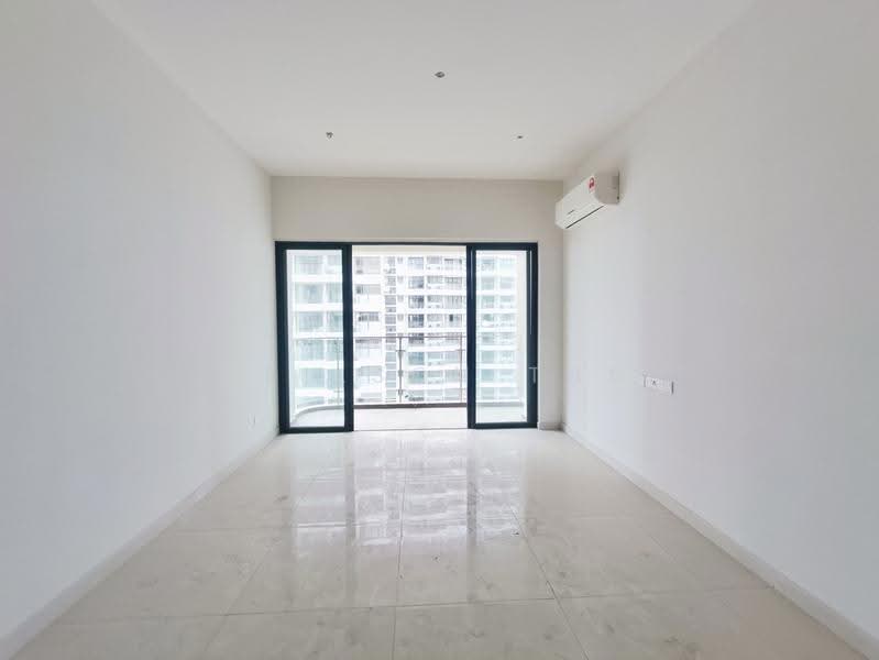 Condominium for Sale at Bay Point @ Country Garden Danga Bay - Neilson Tan - Living Room - PropertyGuru.com.my