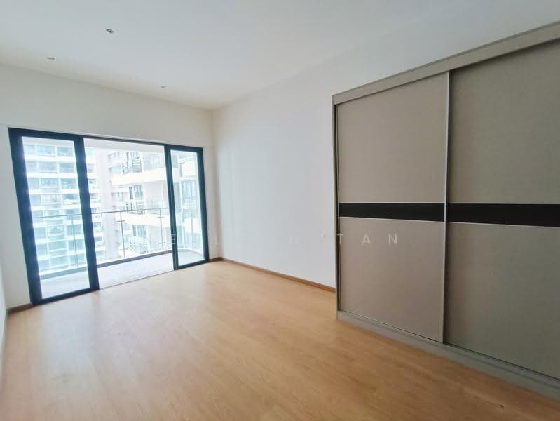 Condominium for Sale at Bay Point @ Country Garden Danga Bay - Neilson Tan - Balcony - PropertyGuru.com.my