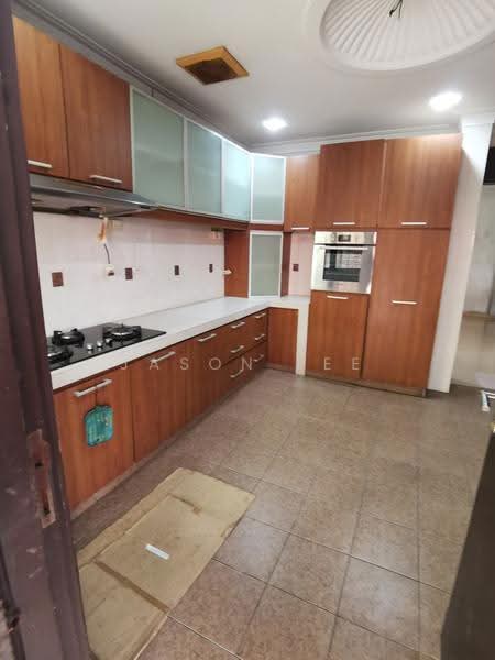 Semi-Detached House for Sale in Taman Yarl (Jalan Klang Lama (Old Klang Road)) - Jason Lee - Kitchen - PropertyGuru.com.my