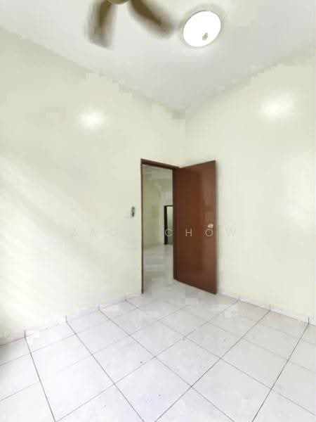 Rumah Teres 2-Tingkat untuk Dijual di Taman Setia Indah (Tebrau) - Zack Chow - Interior - PropertyGuru.com.my