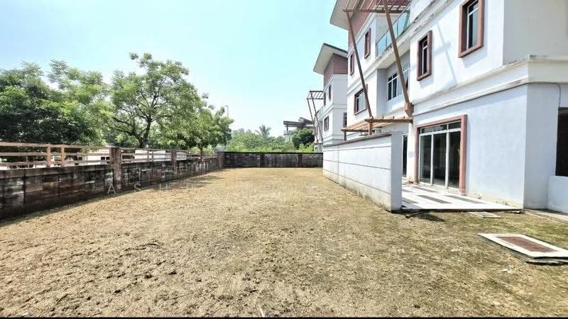 2.5-storey Terraced House for Sale in Taman Desa Alam (Shah Alam) - Ashraff Daniel - Exterior - PropertyGuru.com.my