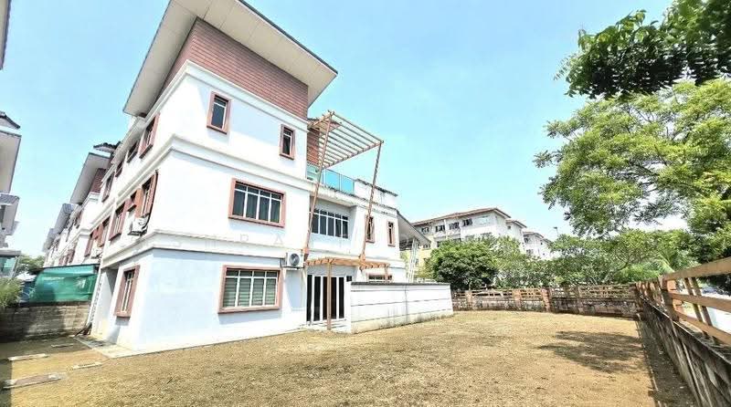 2.5-storey Terraced House for Sale in Taman Desa Alam (Shah Alam) - Ashraff Daniel - Exterior - PropertyGuru.com.my