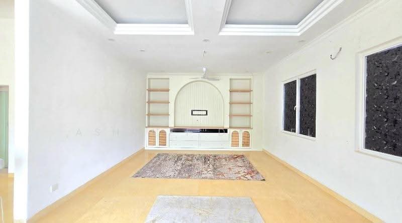 2.5-storey Terraced House for Sale in Taman Desa Alam (Shah Alam) - Ashraff Daniel - Living Room - PropertyGuru.com.my