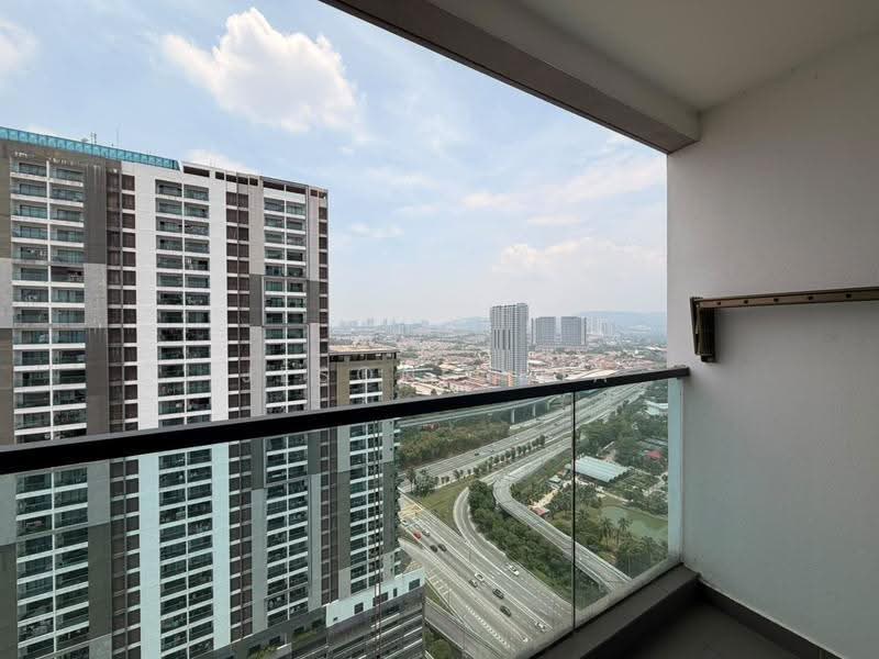 Kediaman Servis untuk Disewa di Service Residence @ Landmark Residence 2 - Jeson Chia - Balcony - PropertyGuru.com.my