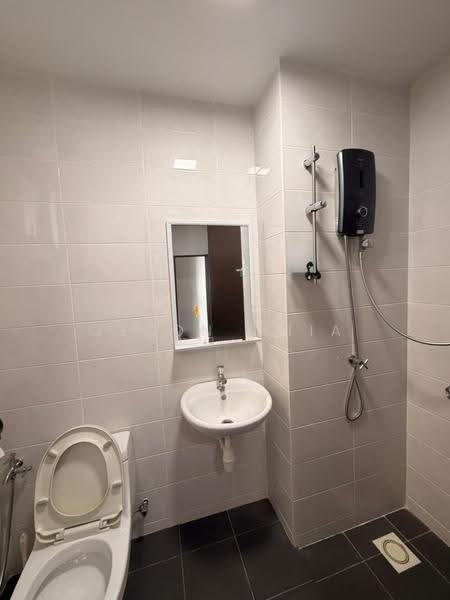 Kediaman Servis untuk Disewa di Service Residence @ Landmark Residence 2 - Jeson Chia - Bathroom - PropertyGuru.com.my