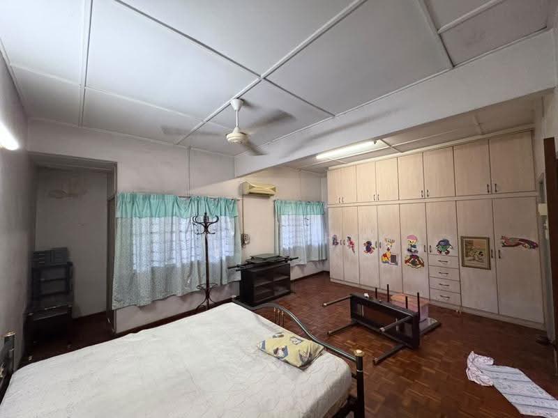 Rumah Teres 2-Tingkat untuk Dijual di Taman Eng Ann (Klang) - Elwin Chok - Bedroom - PropertyGuru.com.my