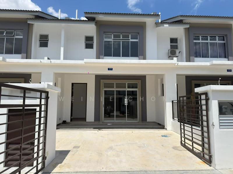 2-storey Terraced House for Sale in Pulai (Johor) - Weinie Chon - Exterior - PropertyGuru.com.my