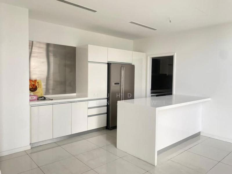 Service Residence for Sale at M City - Muhd Khairulnawawi Kamaruddin - Kitchen - PropertyGuru.com.my