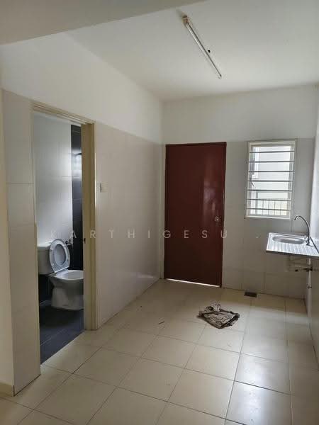 Rumah Teres 2-Tingkat untuk Dijual di Taman Indah Gemilang 2 (Batu Caves) - Karthigesu . - Bathroom - PropertyGuru.com.my