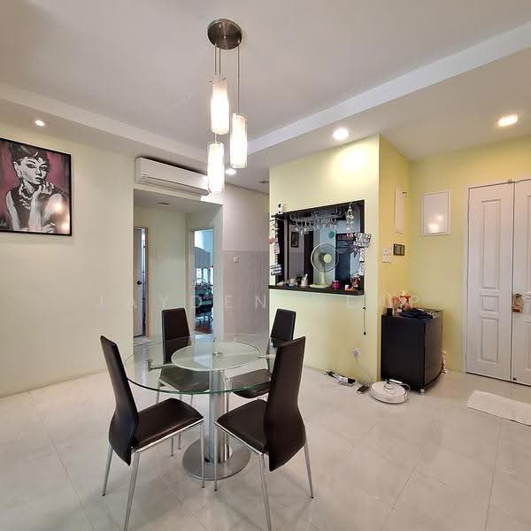 Kondominium untuk Dijual di Bayswater Resort Condominium - Jayden Yeap - PropertyGuru.com.my