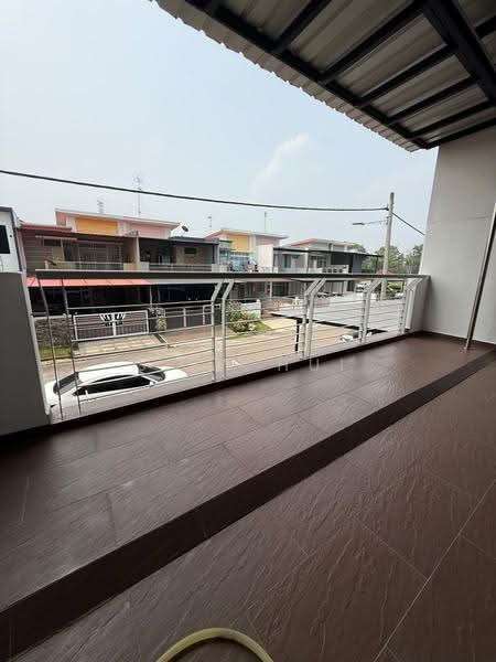 2-storey Terraced House for Sale in Taman Daiman Jaya (Kota Tinggi) - Siew Hui - Balcony - PropertyGuru.com.my