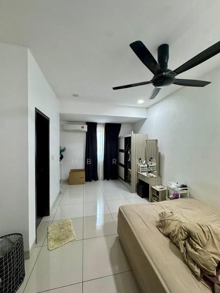 2-storey Terraced House for Sale in Taman Glenmarie (Johor Bahru) - Amber Ma - Bedroom - PropertyGuru.com.my
