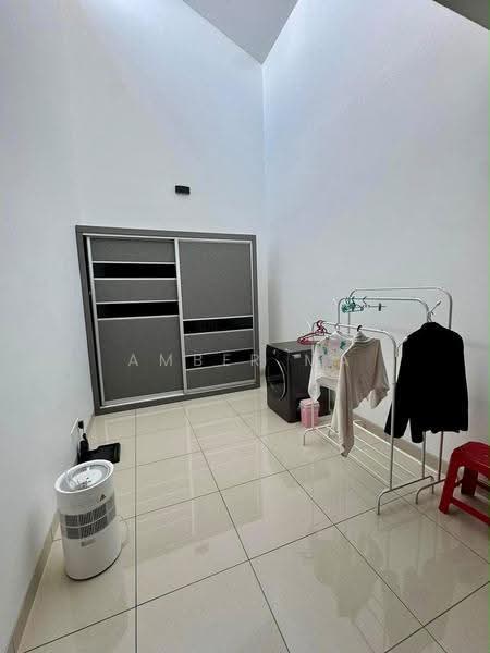 2-storey Terraced House for Sale in Taman Glenmarie (Johor Bahru) - Amber Ma - Interior - PropertyGuru.com.my