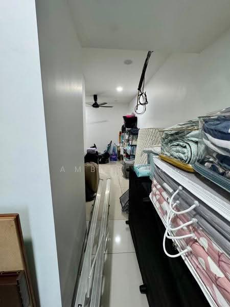 2-storey Terraced House for Sale in Taman Glenmarie (Johor Bahru) - Amber Ma - Corridor - PropertyGuru.com.my