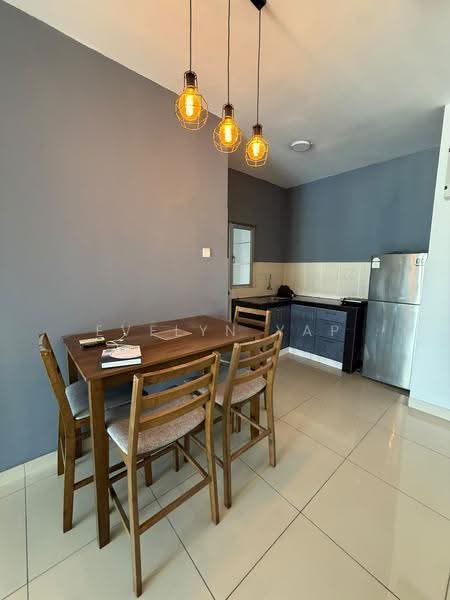 Kediaman Servis untuk Disewa di Maxim Residences - Evelyn Yap - Dining Room - PropertyGuru.com.my