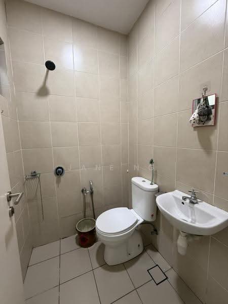 3-storey Terraced House for Rent in Lake Fields (Sungai Besi) - Jane Ng - Bathroom - PropertyGuru.com.my