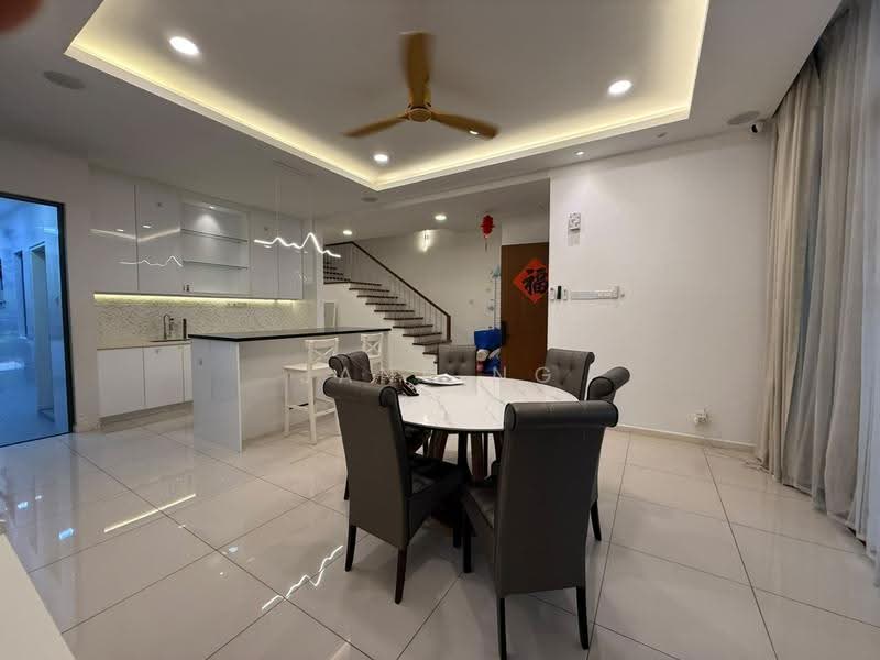 3-storey Terraced House for Rent in Lake Fields (Sungai Besi) - Jane Ng - Kitchen - PropertyGuru.com.my