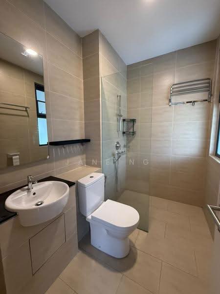 3-storey Terraced House for Rent in Lake Fields (Sungai Besi) - Jane Ng - Bathroom - PropertyGuru.com.my