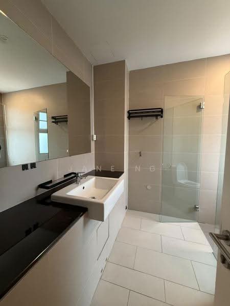 3-storey Terraced House for Rent in Lake Fields (Sungai Besi) - Jane Ng - Bathroom - PropertyGuru.com.my