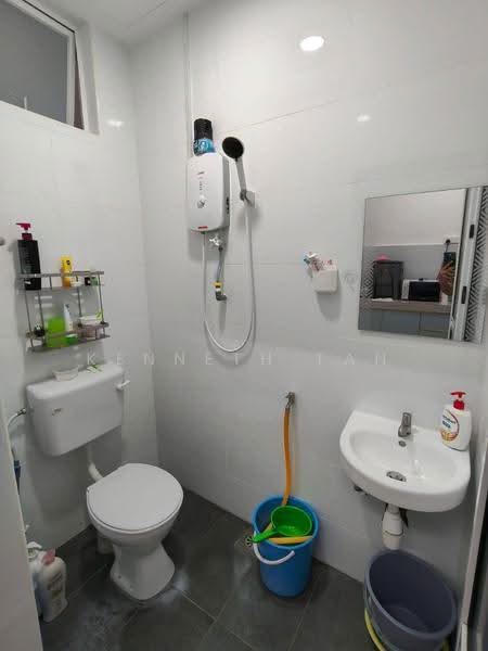Rumah Teres untuk Disewa di Taman Universiti (Skudai) - Kenneth Tan - PropertyGuru.com.my