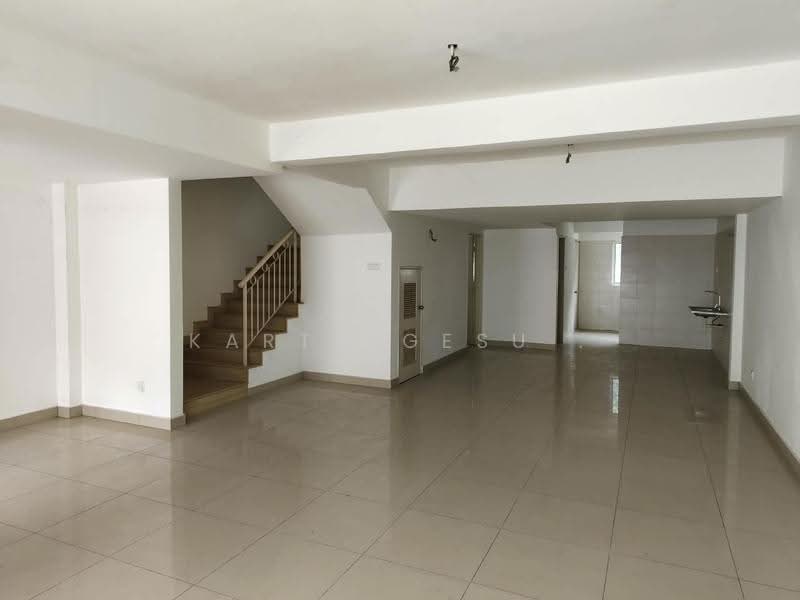 2.5-storey Terraced House for Sale in Taman Indah Gemilang 1 (Batu Caves) - Karthigesu . - Living Room - PropertyGuru.com.my