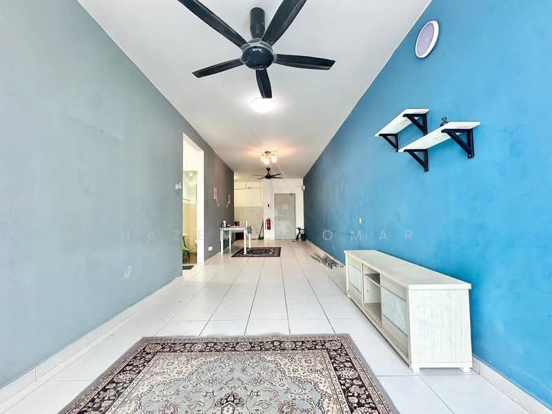 Apartment for Sale at Pangsapuri Seri Utama - Hazeman Omar - Living Room - PropertyGuru.com.my