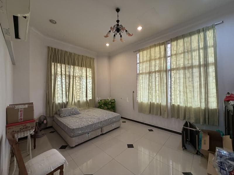 Bungalow House for Sale in Kajang (Selangor) - Johnny Leong - Bedroom - PropertyGuru.com.my