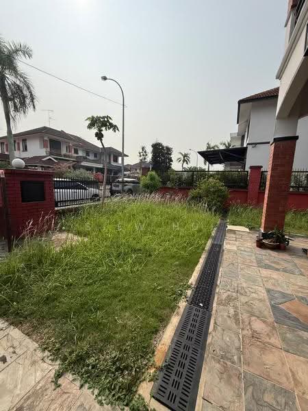 Semi-Detached House for Sale in Taman Sutera (Johor Bahru) - Siew Hui - Exterior - PropertyGuru.com.my