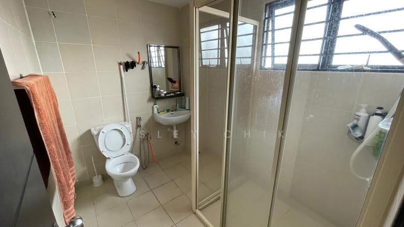 Rumah Teres 3-Tingkat untuk Dijual di Taman Bukit Prima (Cheras) - Lesley Chik - Bathroom - PropertyGuru.com.my