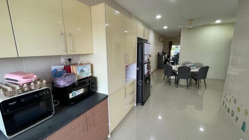 Rumah Teres 3-Tingkat untuk Dijual di Taman Bukit Prima (Cheras) - Lesley Chik - Kitchen - PropertyGuru.com.my
