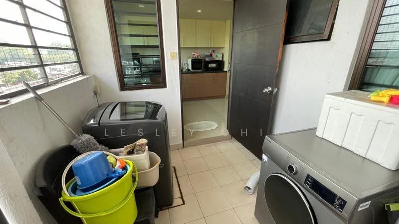 Rumah Teres 3-Tingkat untuk Dijual di Taman Bukit Prima (Cheras) - Lesley Chik - Balcony - PropertyGuru.com.my