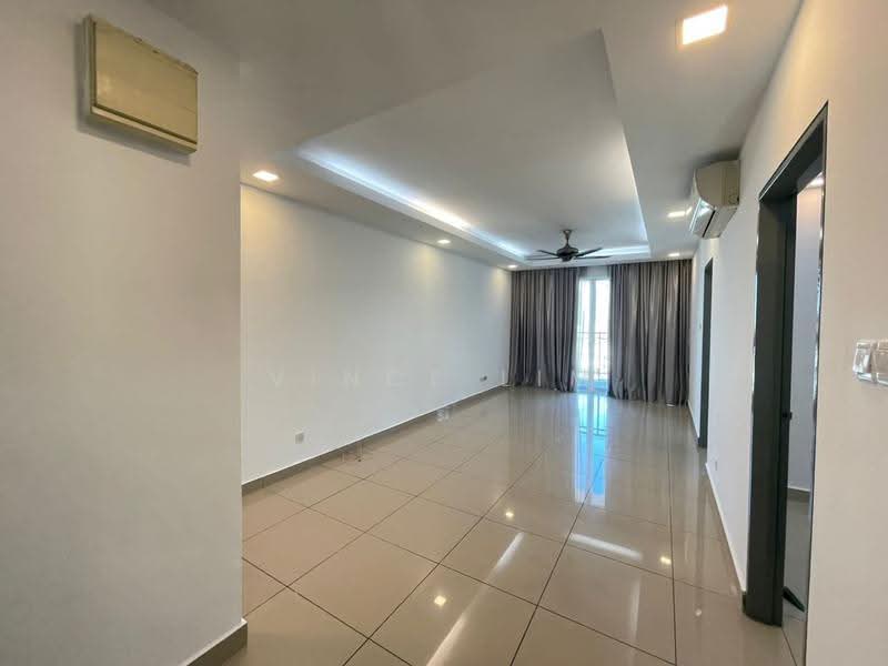 Kediaman Servis untuk Disewa di Pacific Place - Vince Lim - Living Room - PropertyGuru.com.my