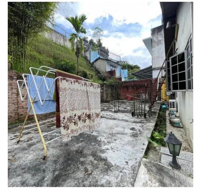Semi-Detached House for Sale in Taman Melawati (Ulu Kelang) - Eddie Chan - Exterior - PropertyGuru.com.my