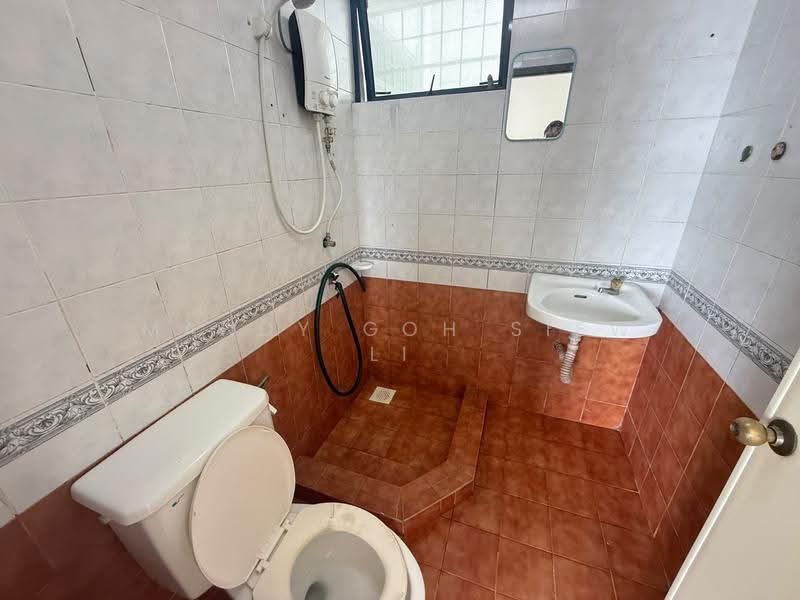 Apartment for Rent at Aster Court - Mandy Goh Siew Li - Bathroom - PropertyGuru.com.my