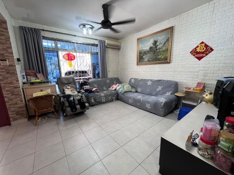 Rumah Teres 2-Tingkat untuk Dijual di Jementah (Johor) - Albert Liew - Living Room - PropertyGuru.com.my