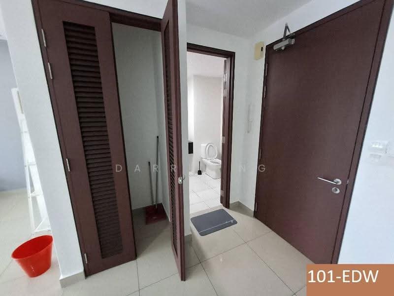 Service Residence for Sale at Trefoil @ Setia City - Darren Ng - Bathroom - PropertyGuru.com.my